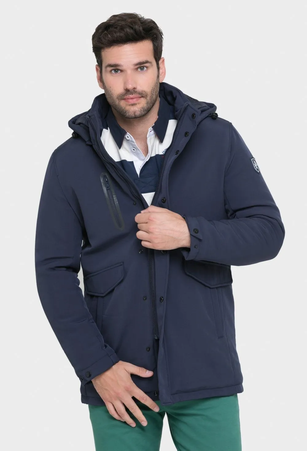 Abrigo azul marino modelo Berlín