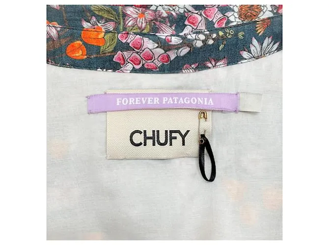 Autre Marque Vestido con botones en la parte delantera y diseño floral multicolor en azul marino de Chufy Rosa 