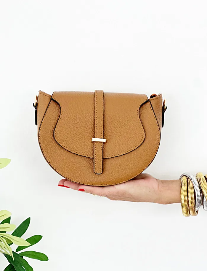 Bolso saddle camel