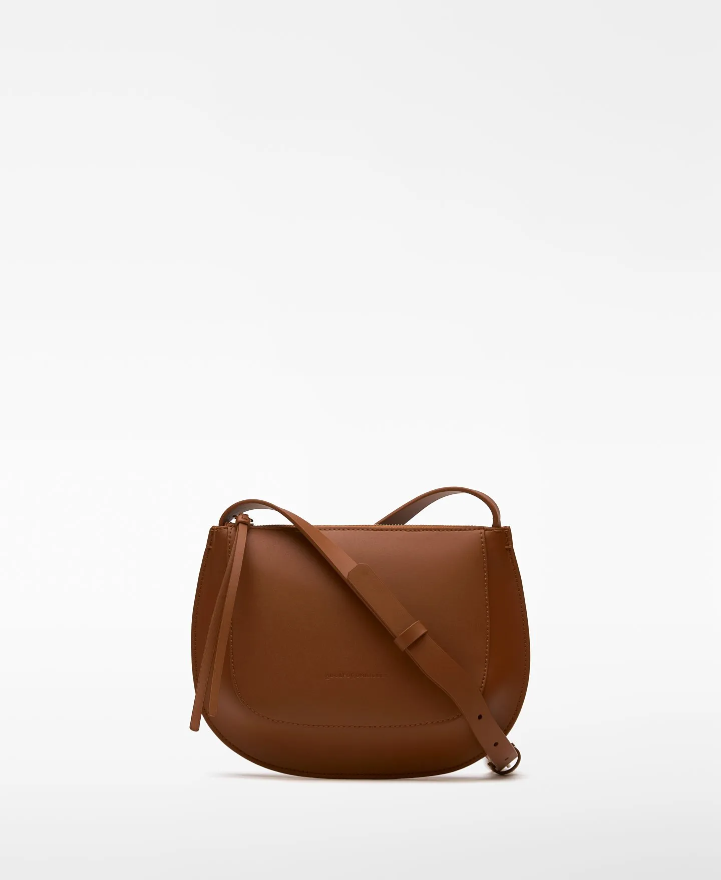 Brown leather crossbody woman