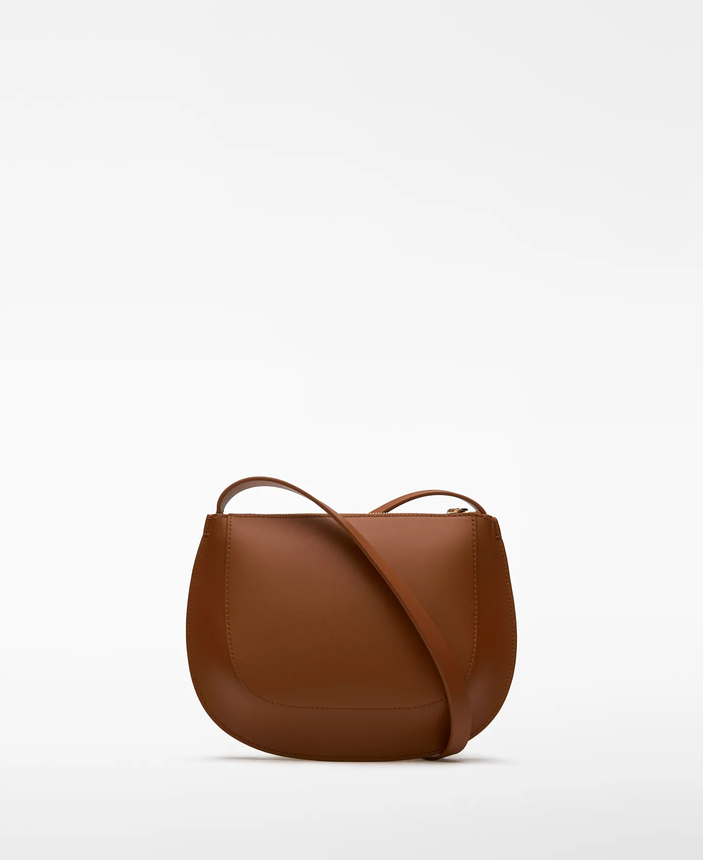 Brown leather crossbody woman