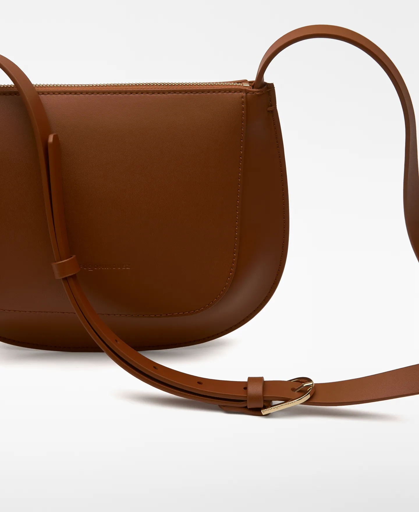 Brown leather crossbody woman