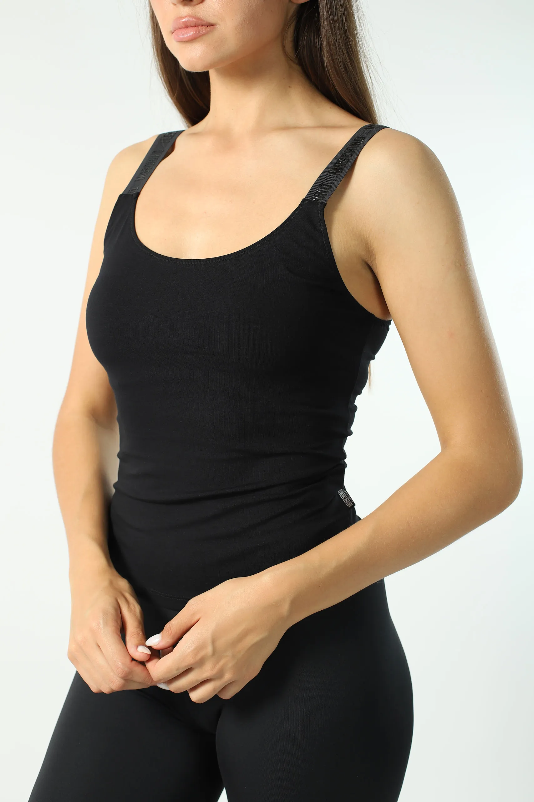 Camiseta interior sin mangas negra