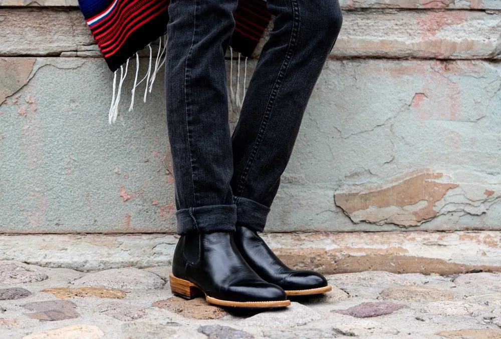 Chelsea Toro Mini Welt Black