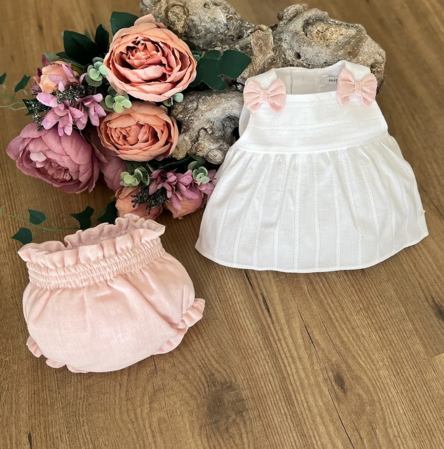 Conjunto niña primeras puestas colección Xandra