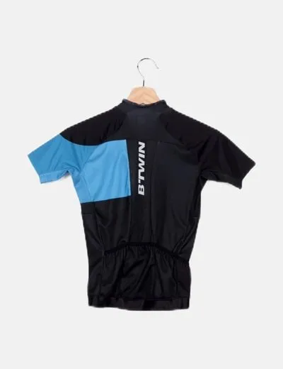 Decathlon Chaqueta negra deportiva
