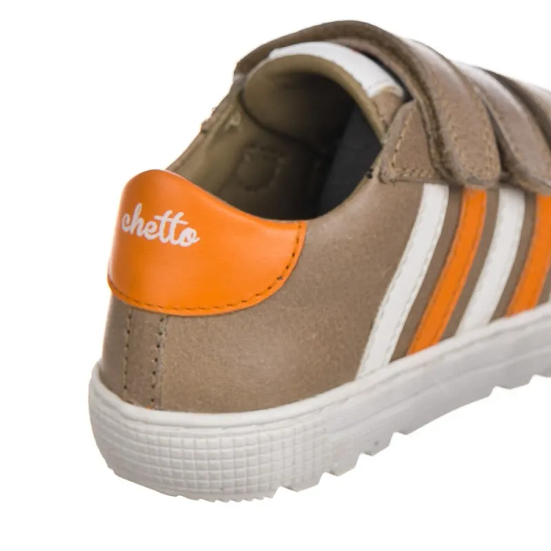 DEPORTIVO CASUAL EN PIEL  TRES VELCROS