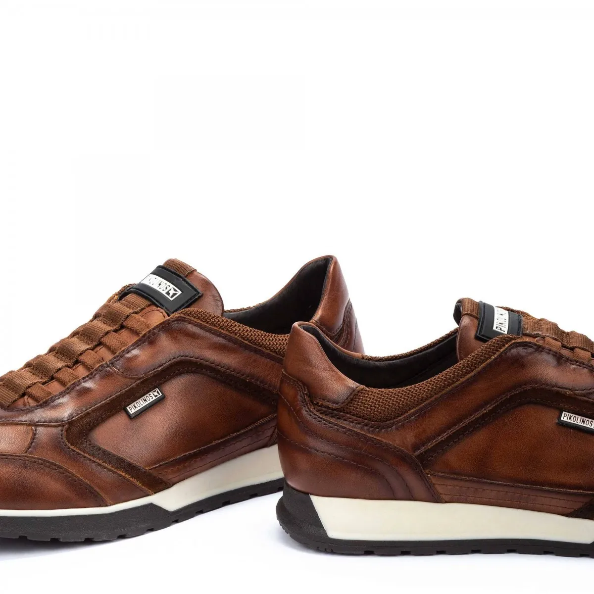 DEPORTIVO CON ELáSTICOS PIKOLINOS HOMBRE CAMBIL CUERO Y NEGRO M5N6247C