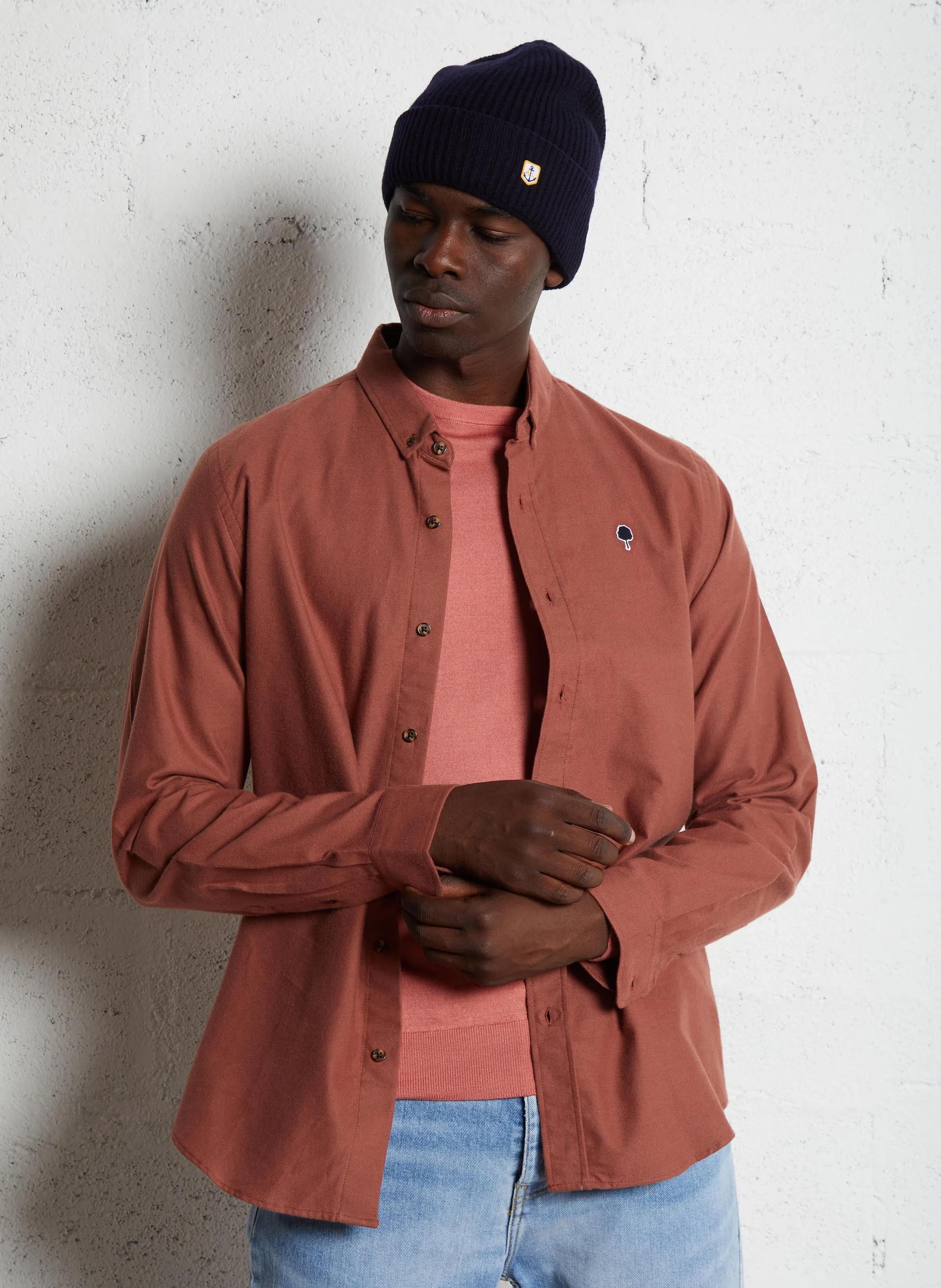FAGUO IVOY  CAMISA CON CUELLO CLáSICO EN ROSA