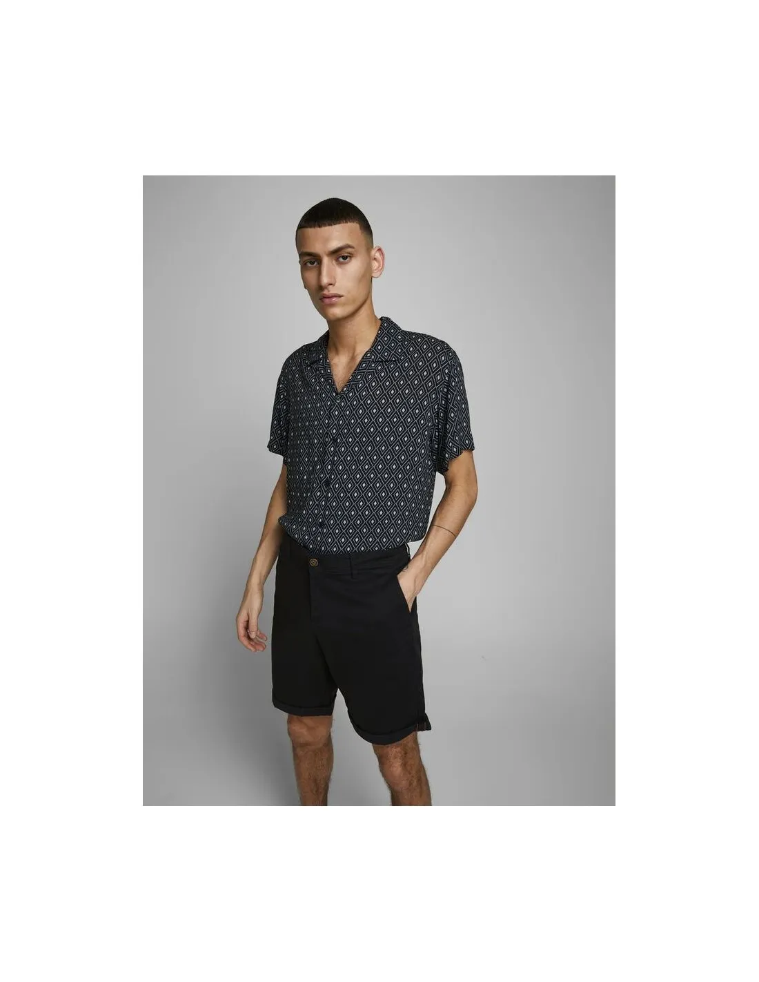 JACK & JONES JJIBOWIE JJSHORTS SOLID SA STS