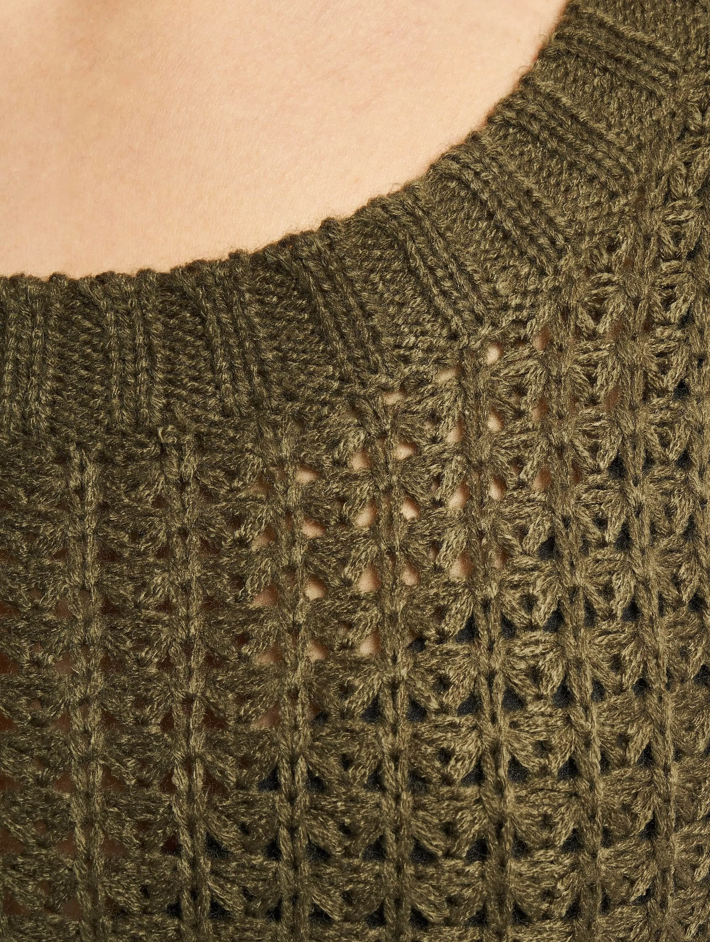 Ladies Long Wideneck