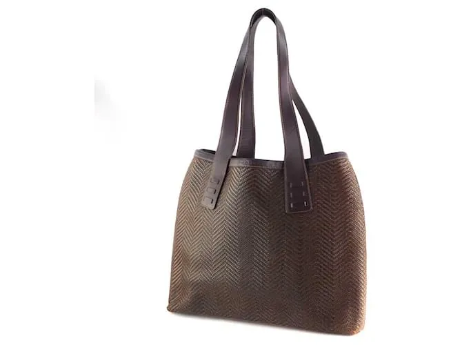 Loewe Castaño 