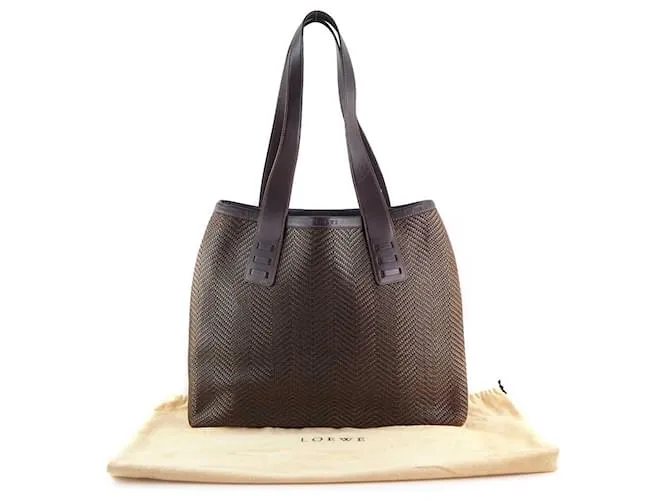 Loewe Castaño 