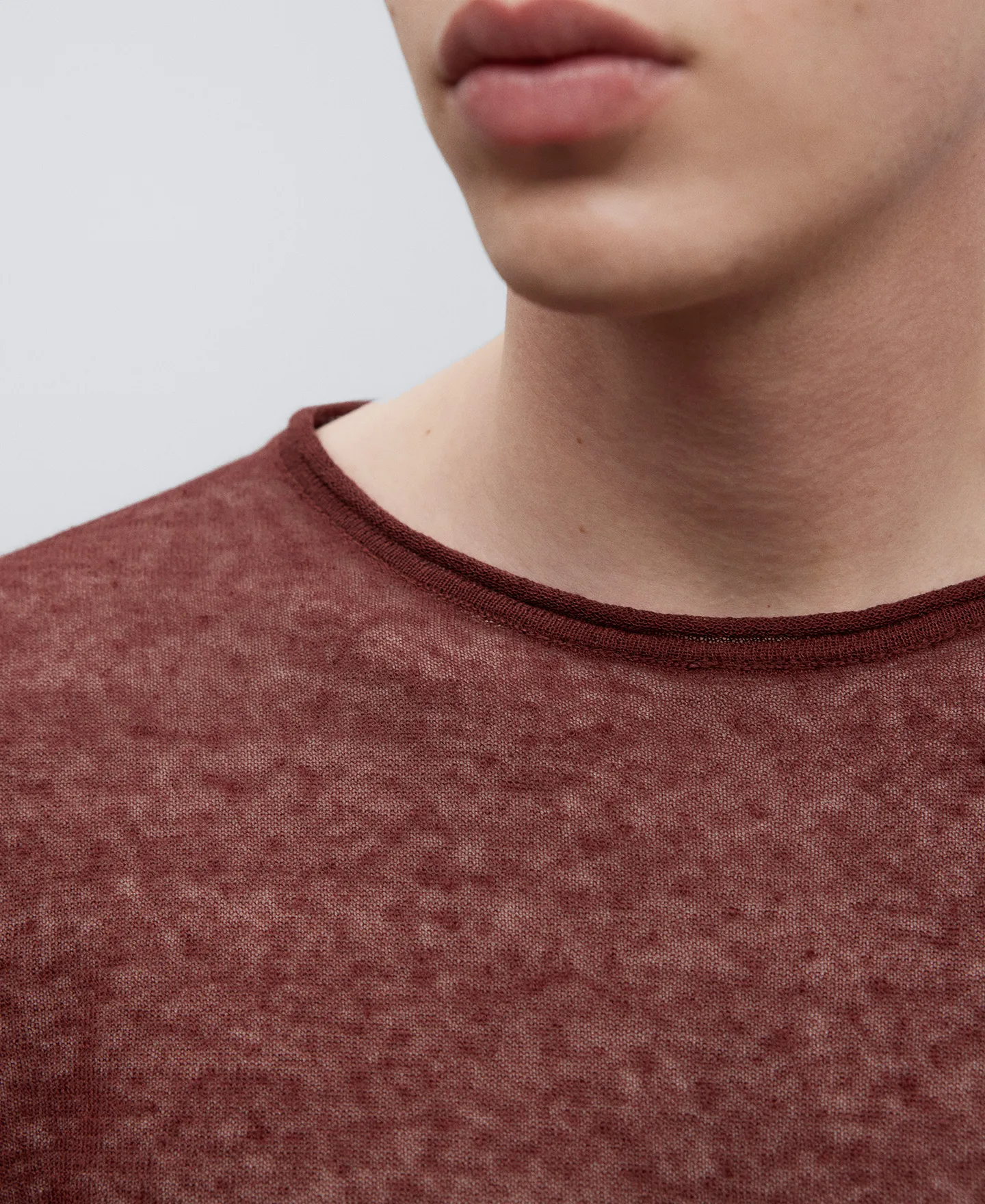 Marbled brown sweater man