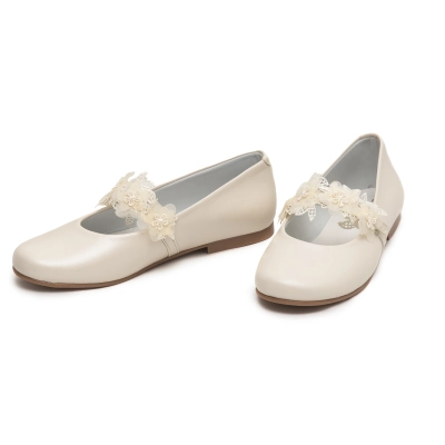 Mercedita comunion niña beige flores encaje