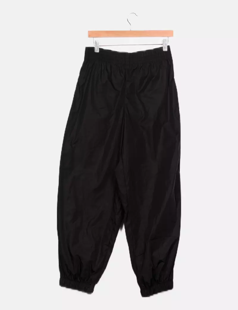 Oysho Jogger técnico negro