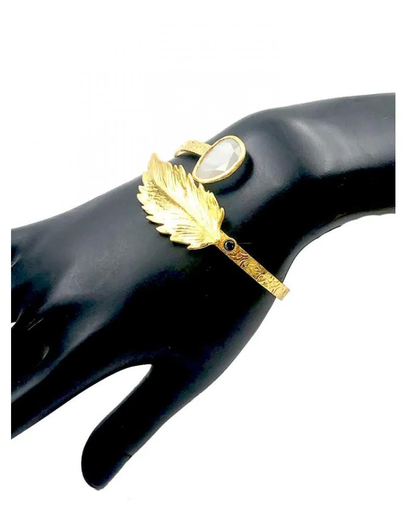 PULSERAS DORADAS DE MUJER CON HOJITA Y PIEDRA BLANCO GRISACEO