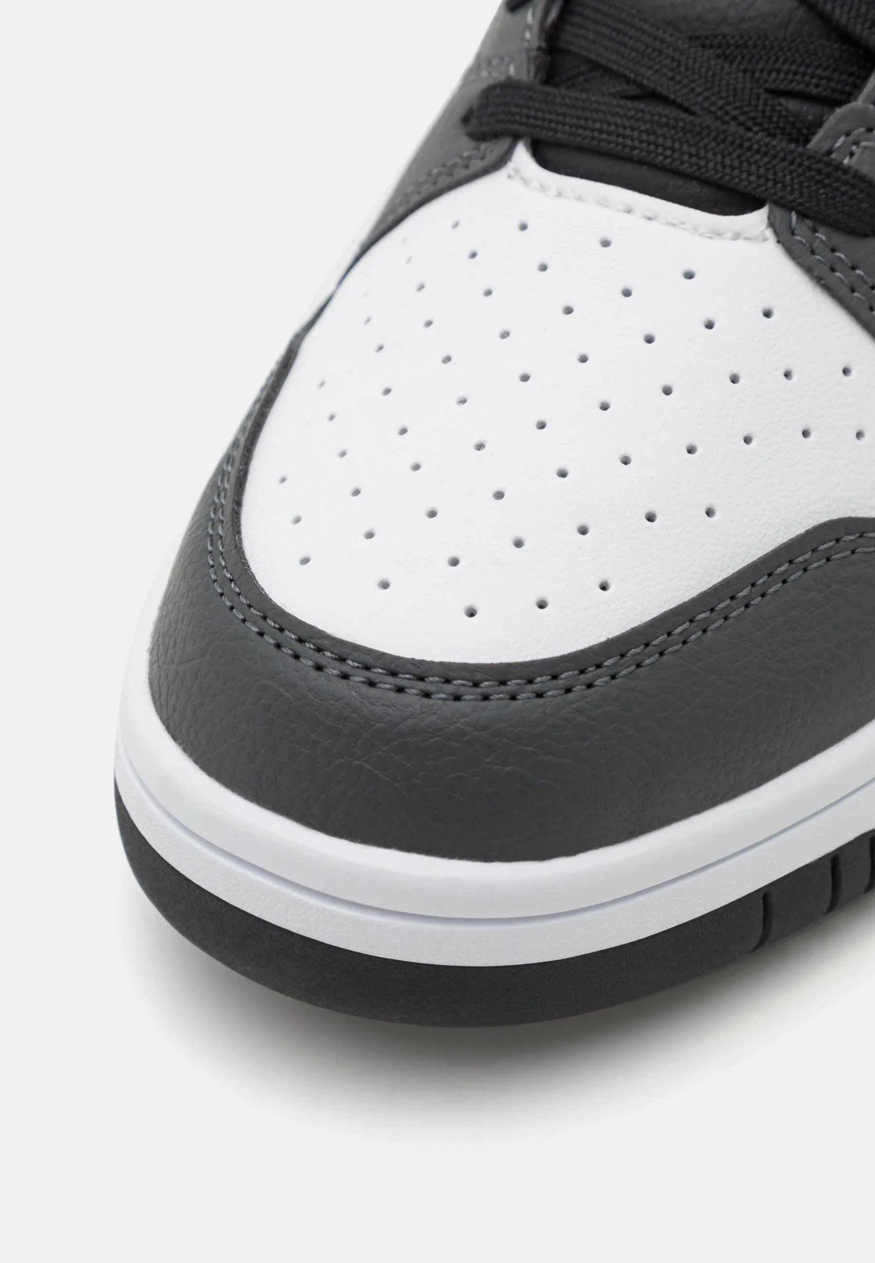 REBOUND V6 UNISEX  ZAPATILLAS ALTAS