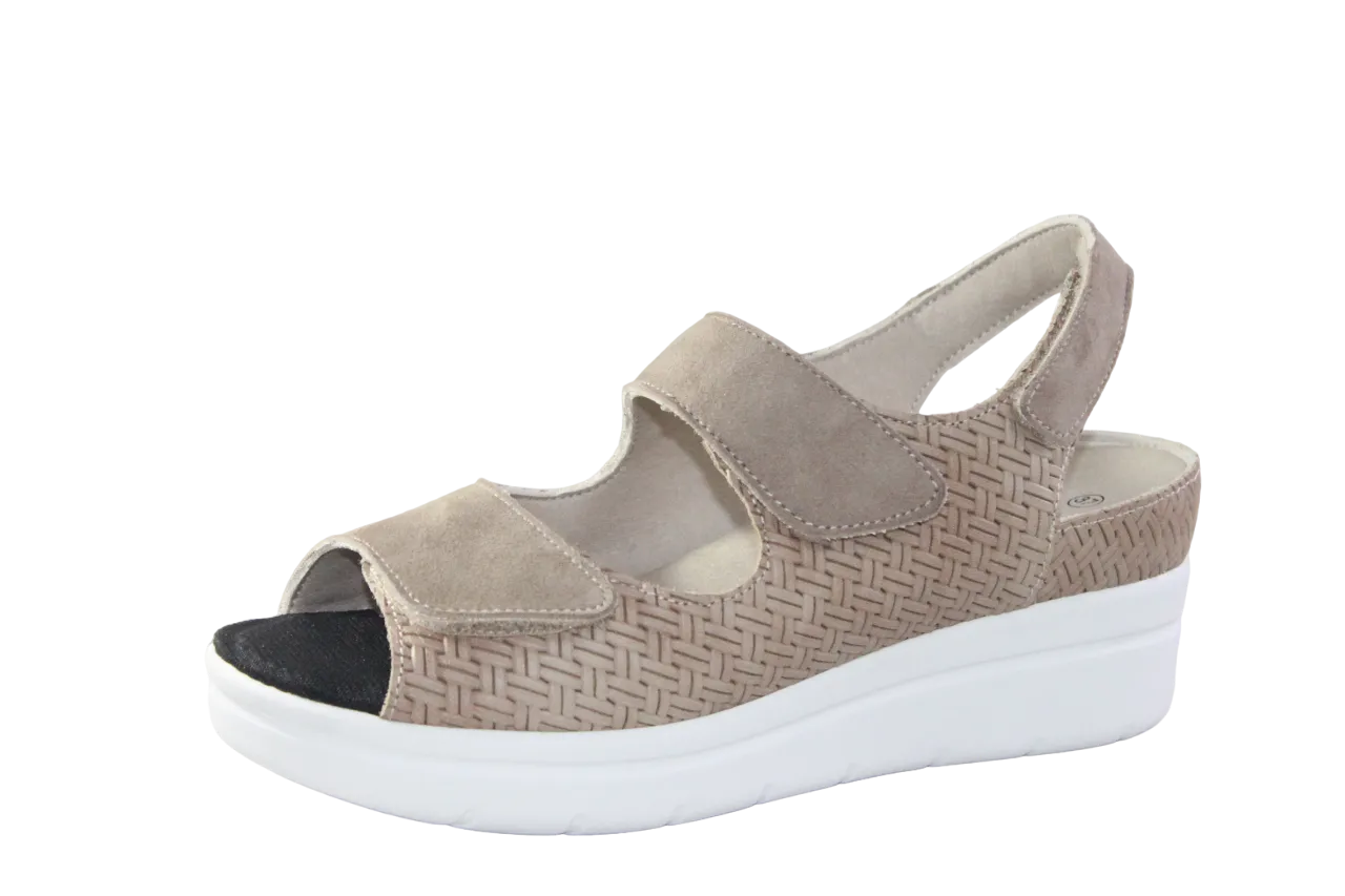 Sandalia plataforma Pinoso’s 8192 Especial Plantillas