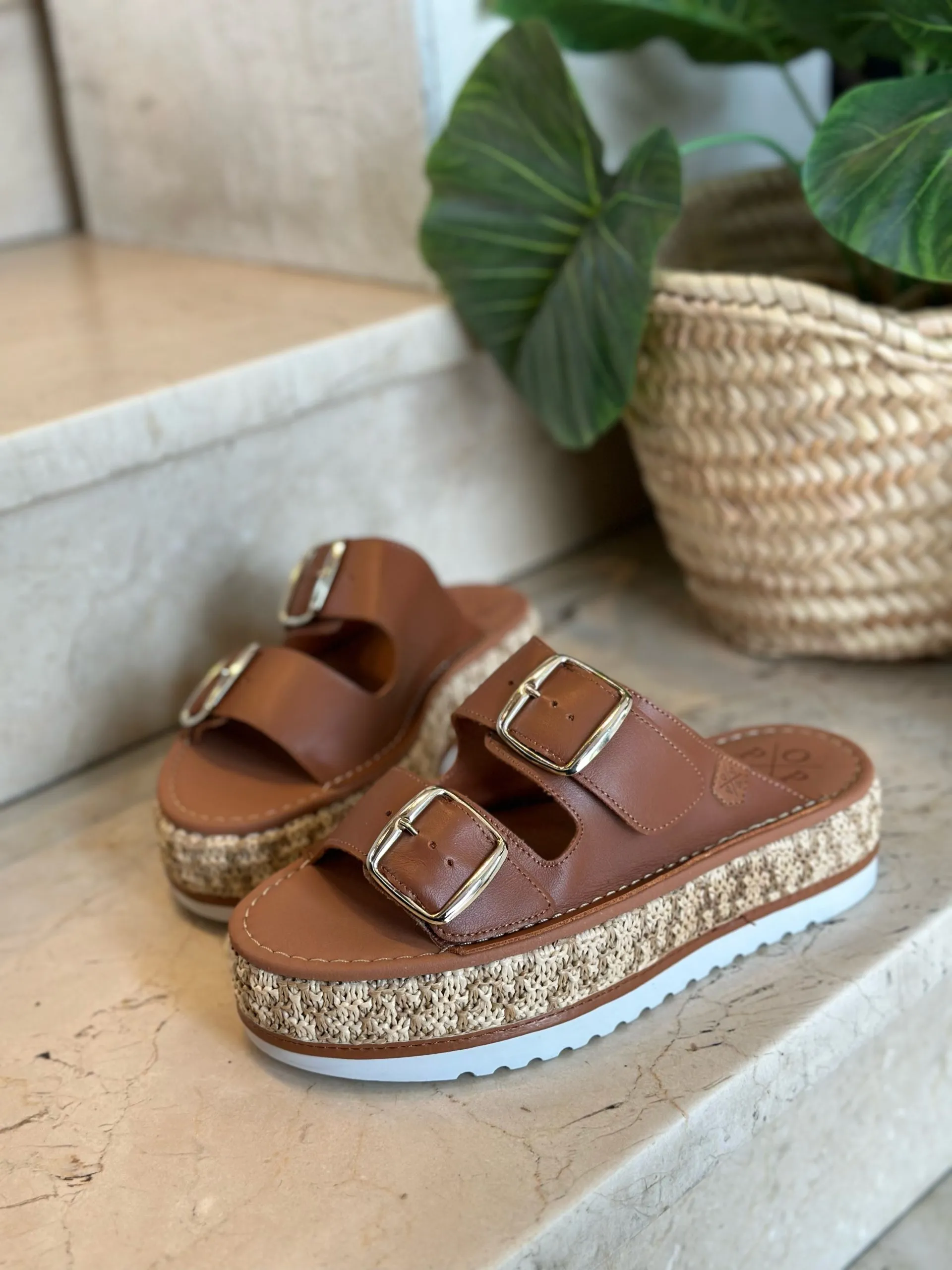 Sandalia Plataforma Popa Collao Camel