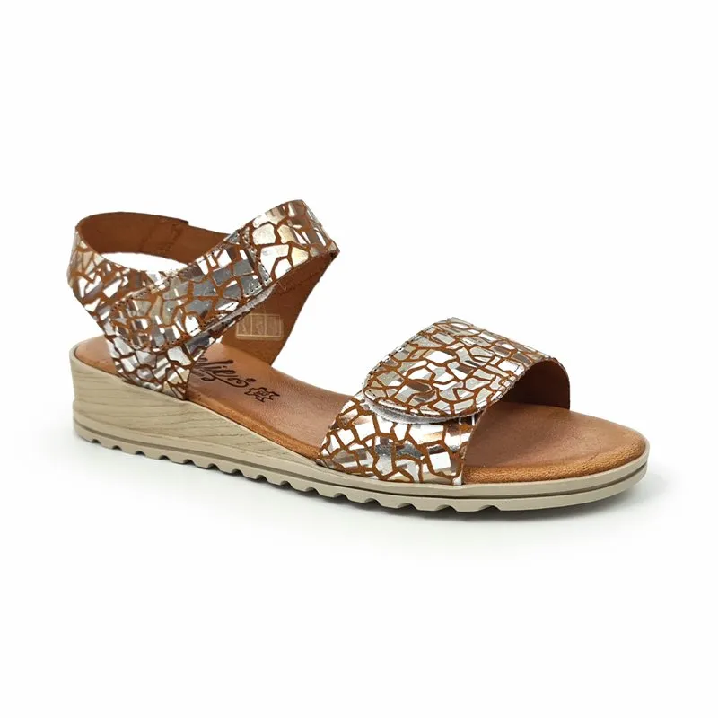 Sandalias Cuña Baja Mujer Piel Plantilla Acolchada Velcro 132 Cuero, de Amelie