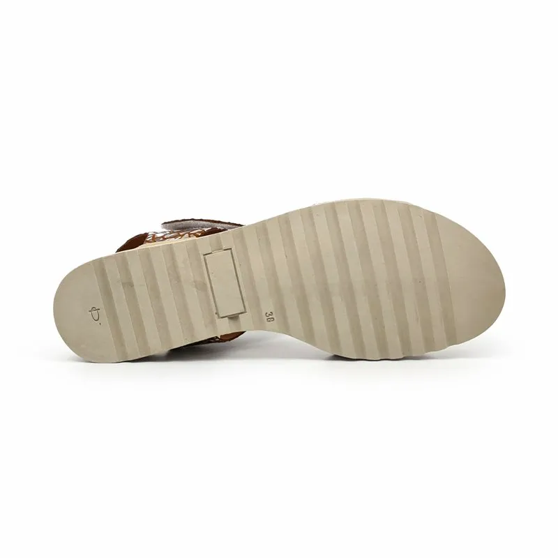 Sandalias Cuña Baja Mujer Piel Plantilla Acolchada Velcro 132 Cuero, de Amelie