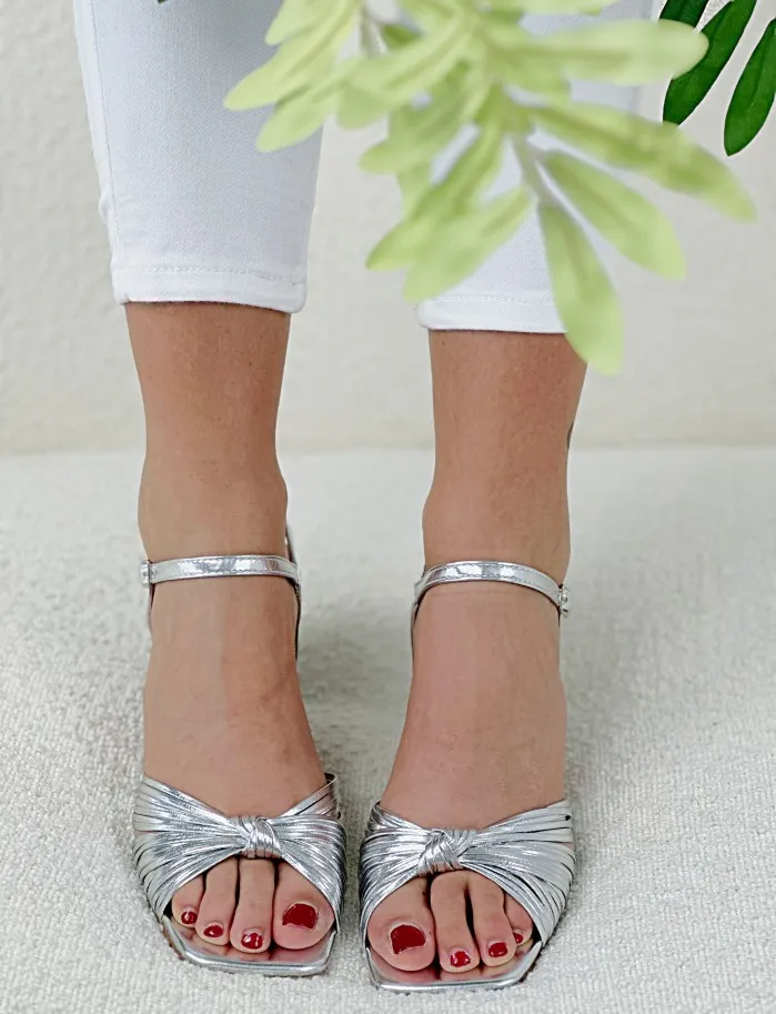Sandalias Nudo Plata