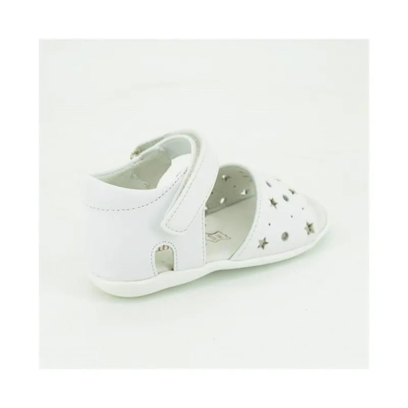 Sandalias para niña diseño dulce