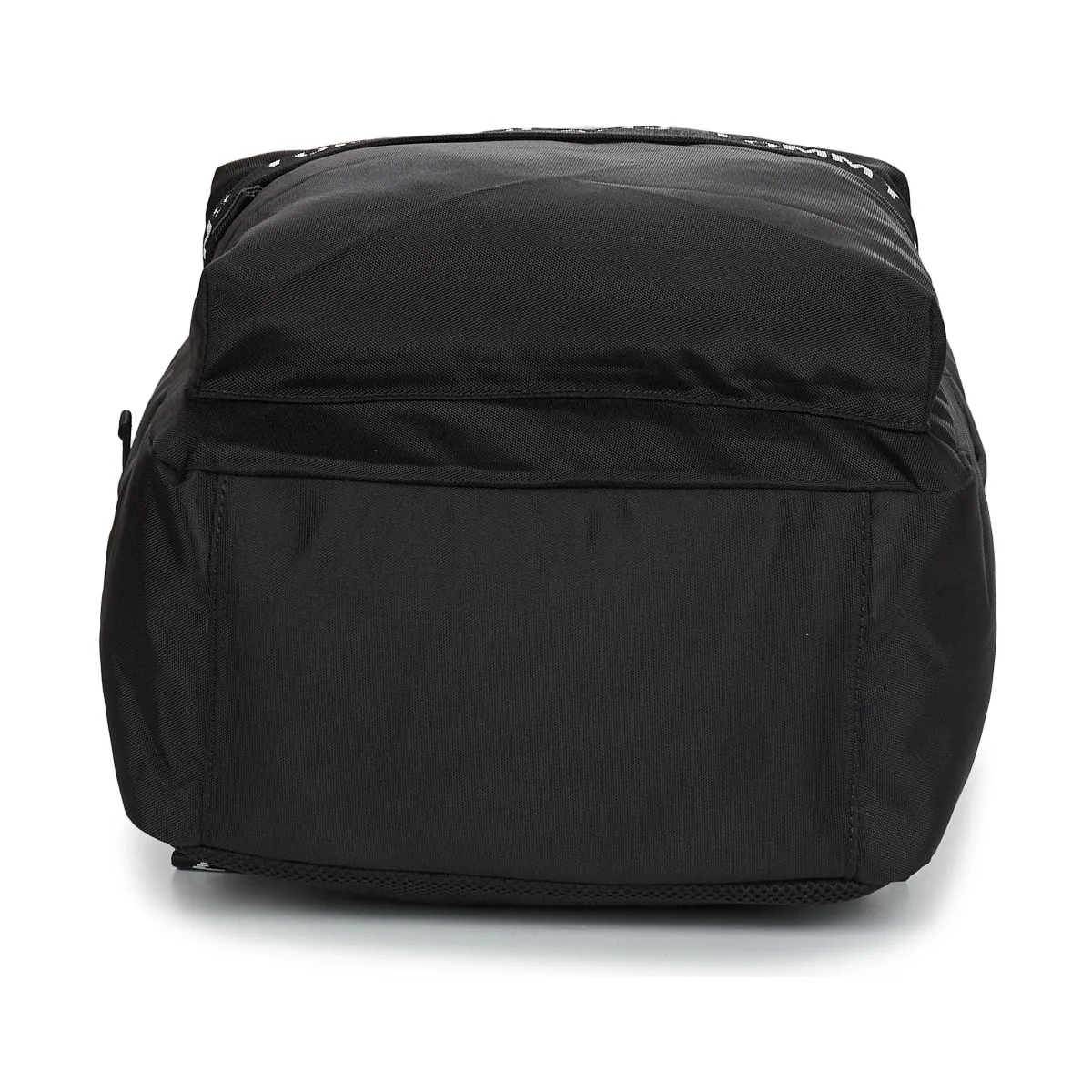TJM ESSENTIAL DOMEBACKPACK