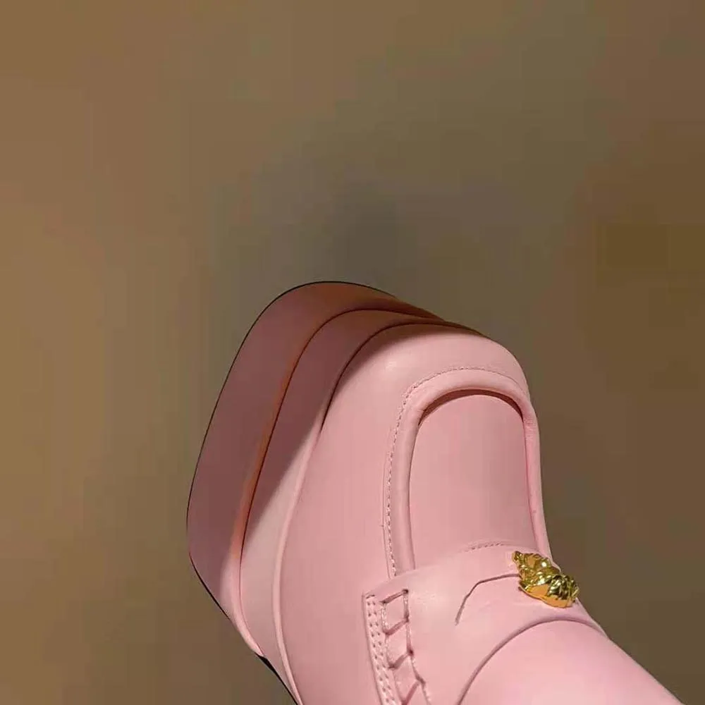 VERSACE MOCASINES CON PLATAFORMA INTRICO Y TACóN DE 15 CM DE ALTURAROSA