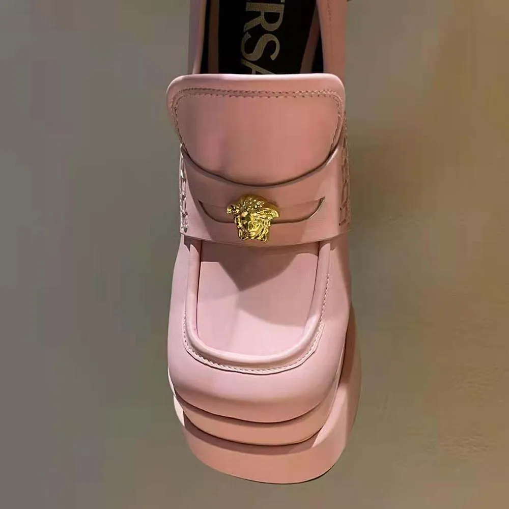 VERSACE MOCASINES CON PLATAFORMA INTRICO Y TACóN DE 15 CM DE ALTURAROSA