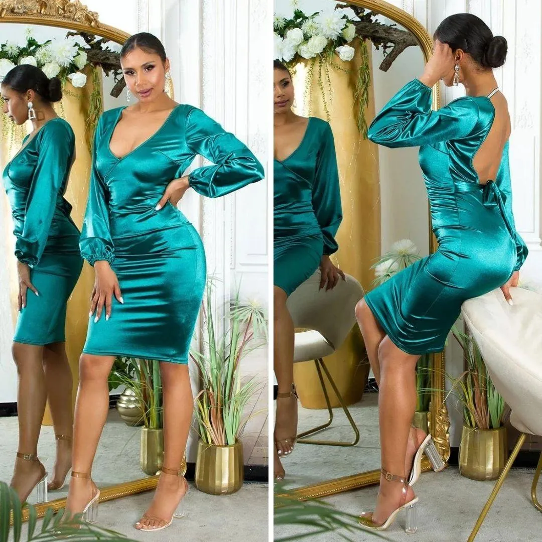 Vestido brillante y hermoso Verde