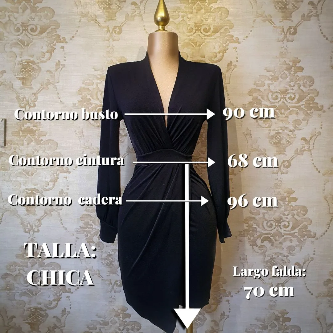Vestido Negro Corto con Lycra Manga Larga