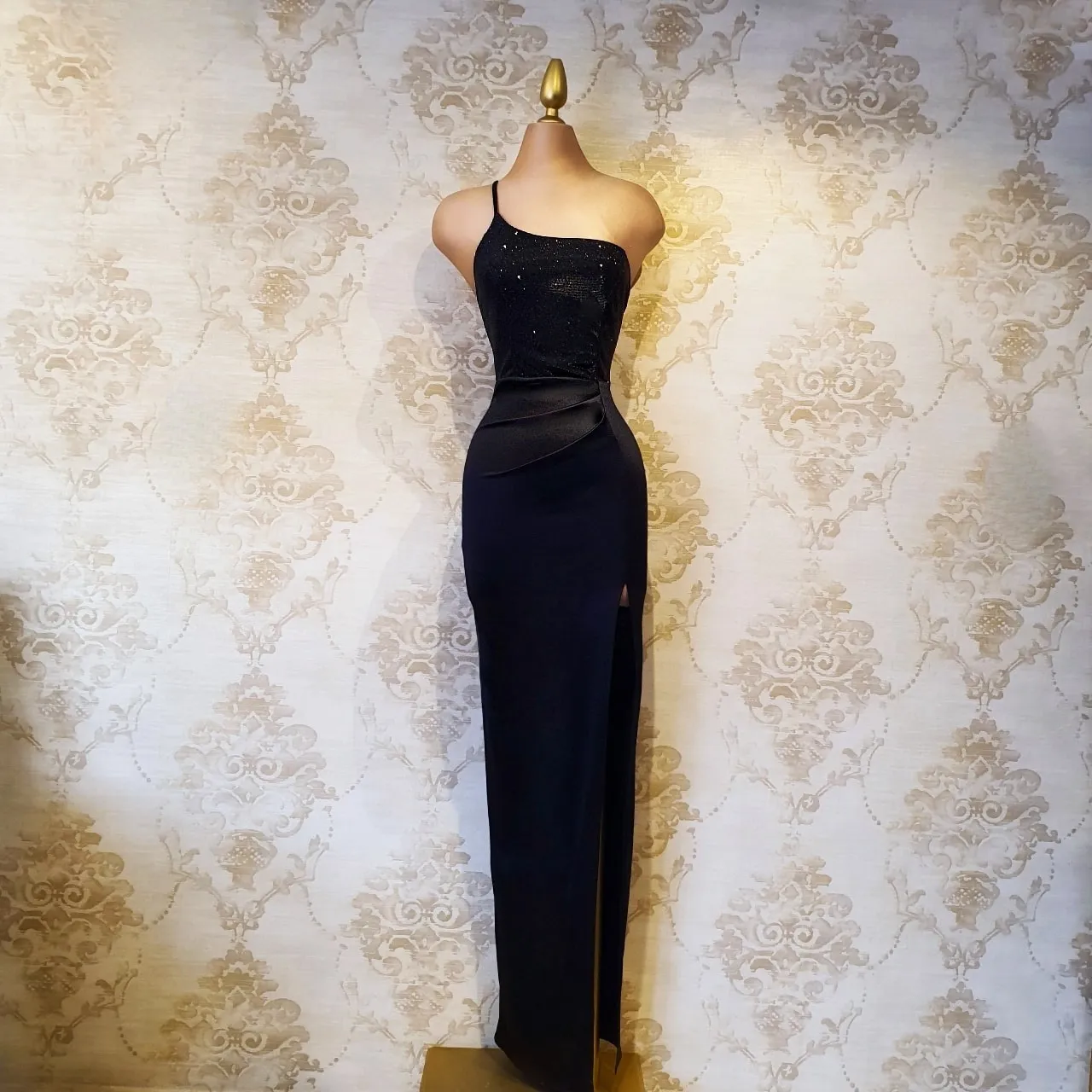 Vestido Negro Largo de Fiesta