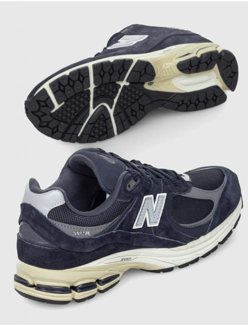 Zapatilla New Balance M2002r Marino