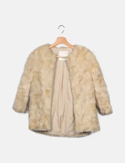 Zara Abrigo blanco pelo sintético