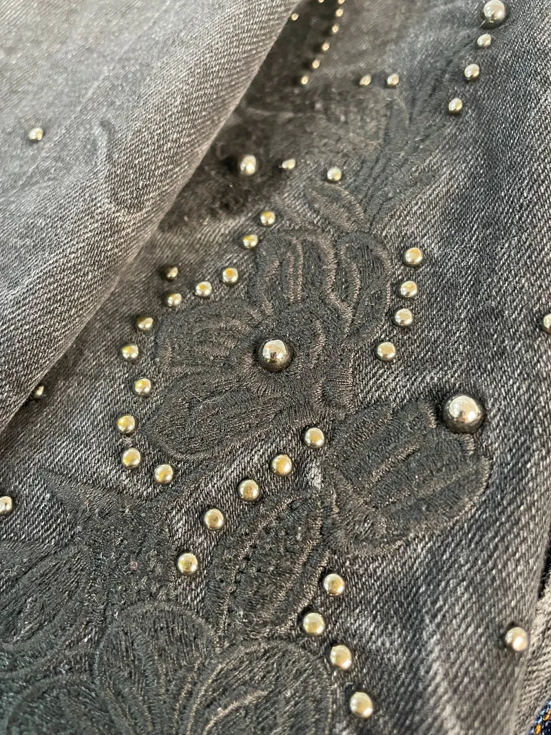 ZARA Pantalón Denim Aplicaciones